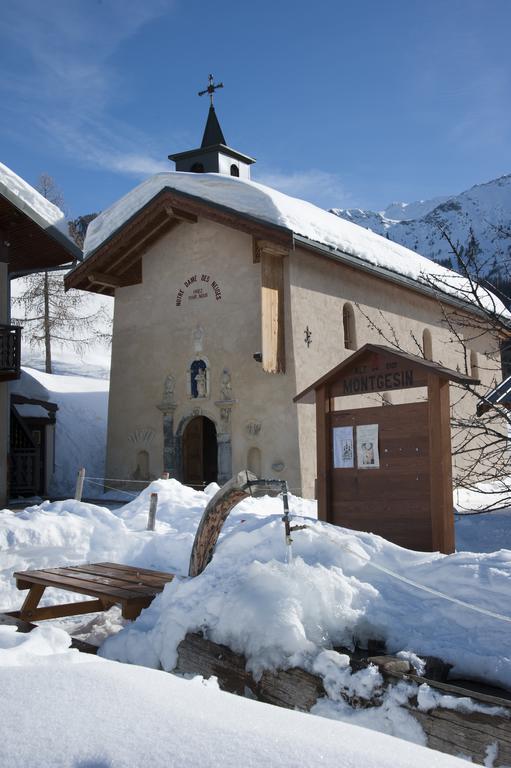 فيلا Le Refuge De Montgesin لا بلاني الغرفة الصورة